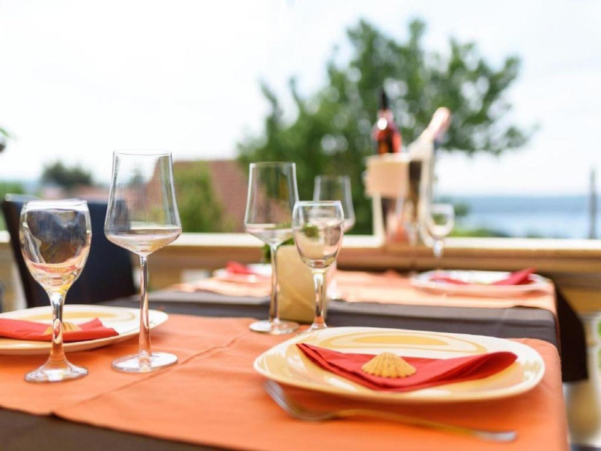 Apartments Milic - One Bedroom Apartment With Sea View And Terrace Gornji Karin Dış mekan fotoğraf